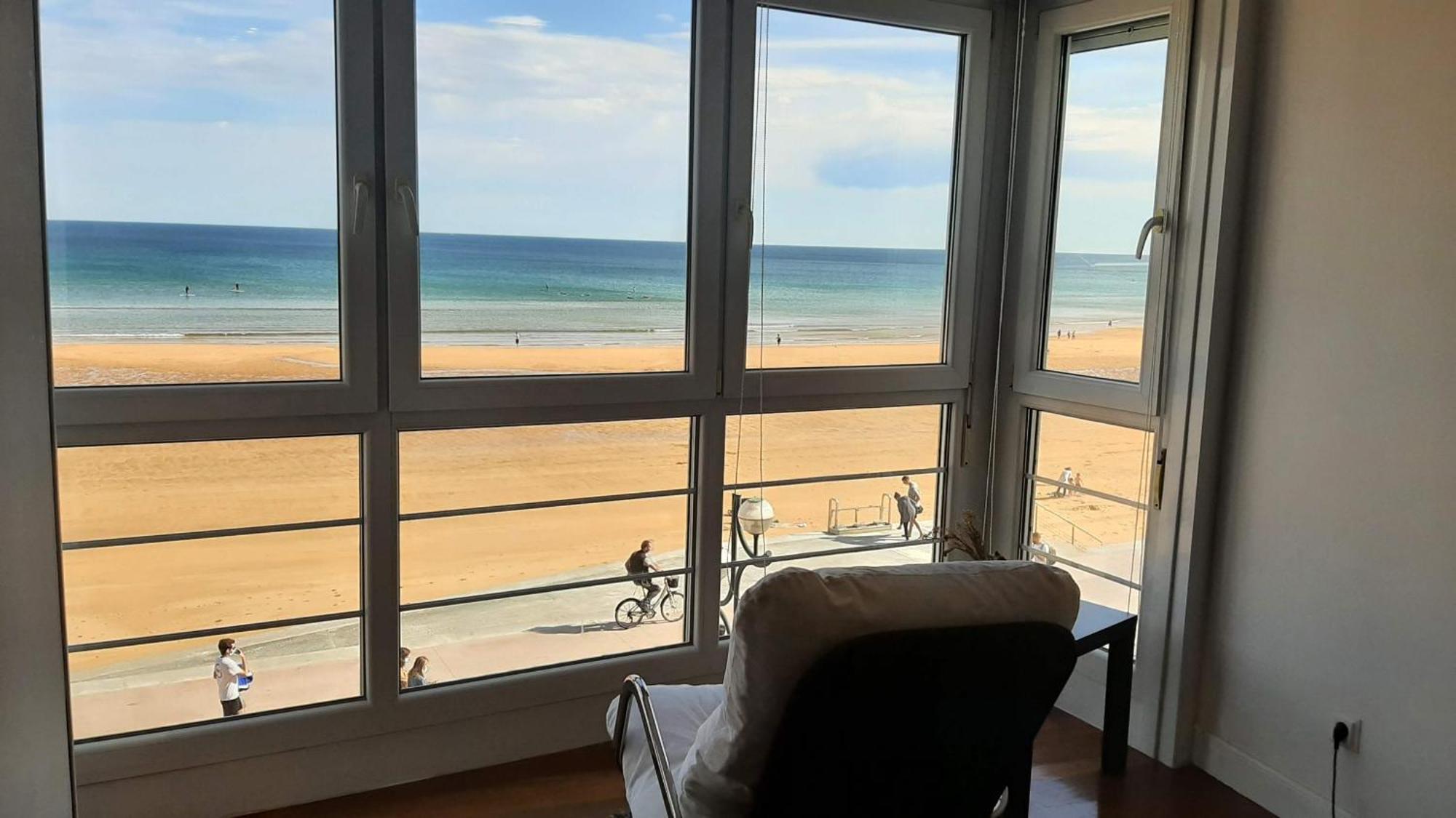 Egona - Baneru 3 Vivienda En 1 Linea De Playa Centro Ciudad Lägenhet Zarautz Exteriör bild
