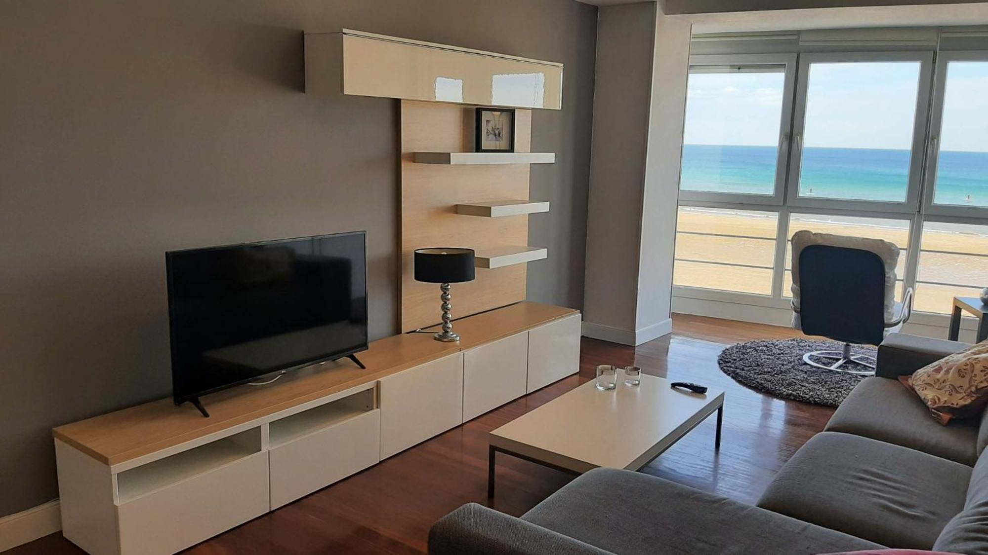 Egona - Baneru 3 Vivienda En 1 Linea De Playa Centro Ciudad Lägenhet Zarautz Exteriör bild